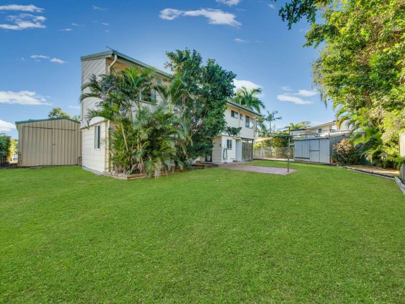 Photo - 109 Tarcoola Drive, Boyne Island QLD 4680 - Image 15