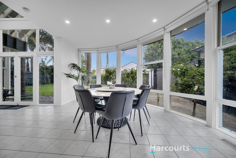 Photo - 109 Tiverton Drive, Mulgrave VIC 3170 - Image 10