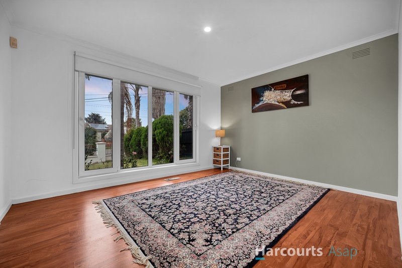 Photo - 109 Tiverton Drive, Mulgrave VIC 3170 - Image 19