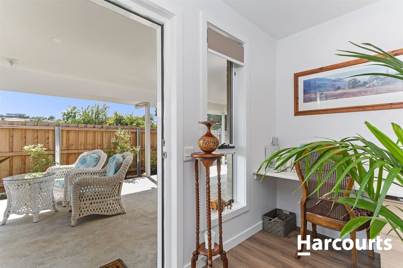 Photo - 10/9 Tower Hill Street, Deloraine TAS 7304 - Image 5