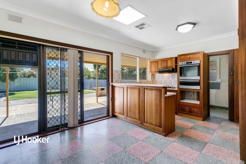 Photo - 109 Wills Street, Largs Bay SA 5016 - Image 6