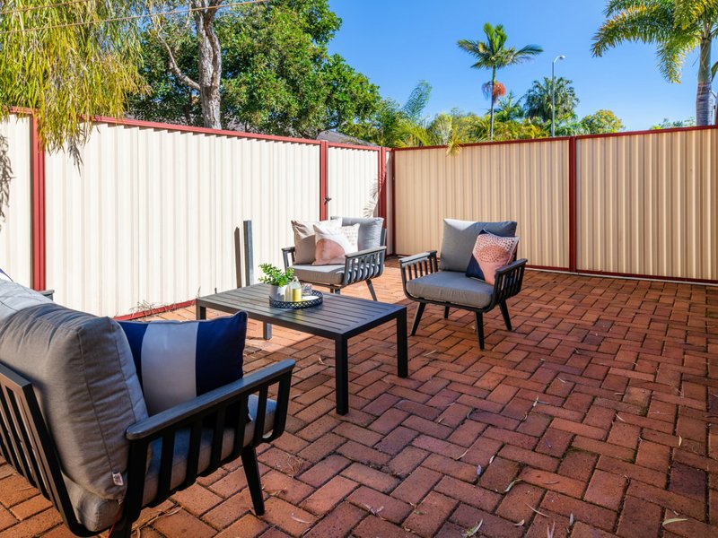 Photo - 109/128 Benowa Road, Southport QLD 4215 - Image 11