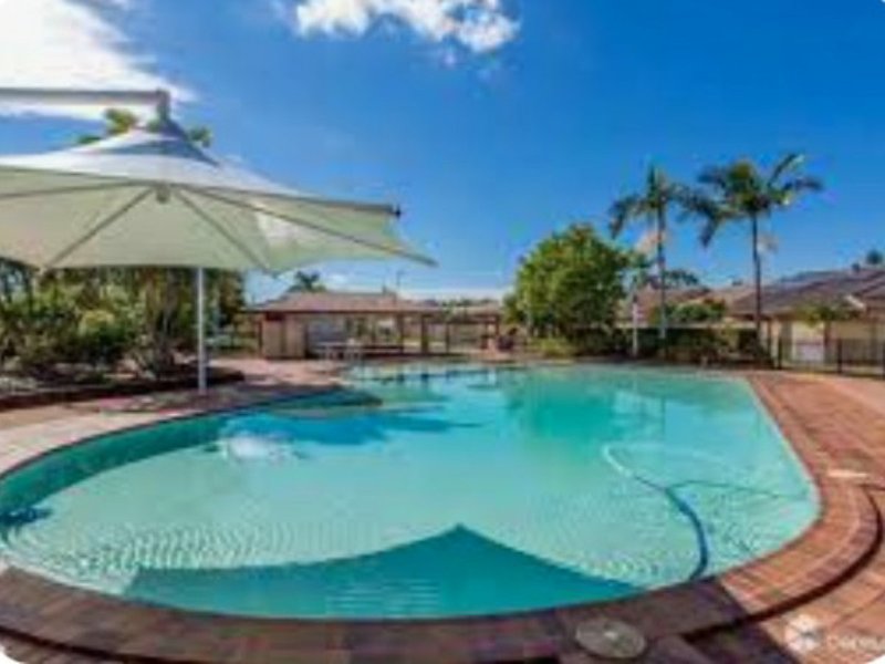 Photo - 109/128 Benowa Road, Southport QLD 4215 - Image 16