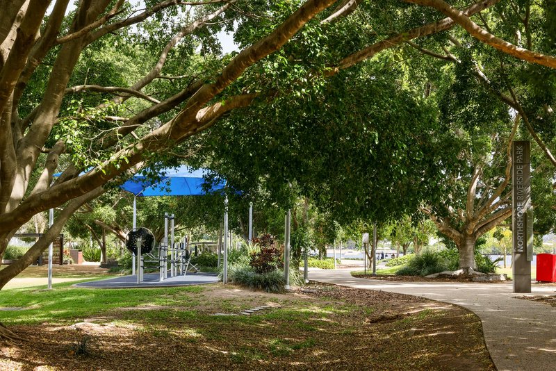 Photo - 10913/320 Macarthur Avenue, Hamilton QLD 4007 - Image 9
