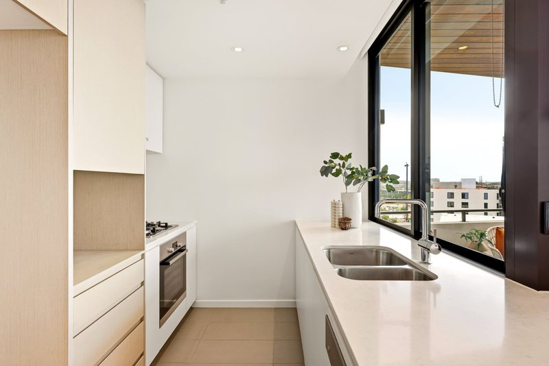 Photo - 10913/320 Macarthur Avenue, Hamilton QLD 4007 - Image 13