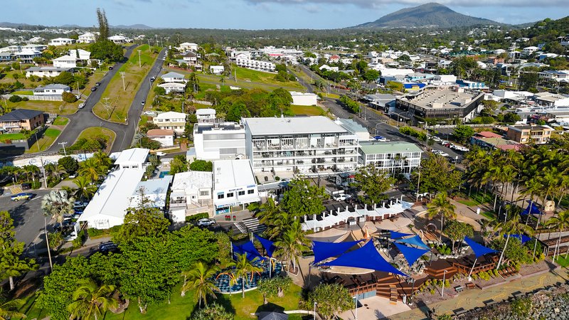 Photo - 109/18-22 Anzac Parade, Yeppoon QLD 4703 - Image 9