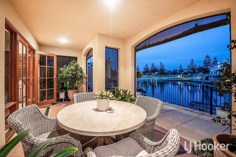 Photo - 109/18 Port Quays , Wannanup WA 6210 - Image 15