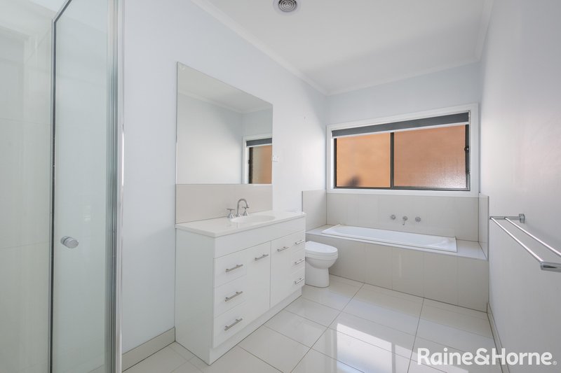 Photo - 10/92 Fersfield Road, Gisborne VIC 3437 - Image 10