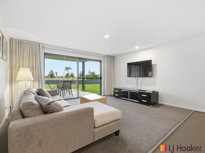 Photo - 109/202-208 Beach Road, Batehaven NSW 2536 - Image 8
