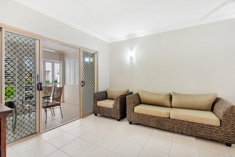 Photo - 109/29-33 Springfield Crescent, Manoora QLD 4870 - Image 11