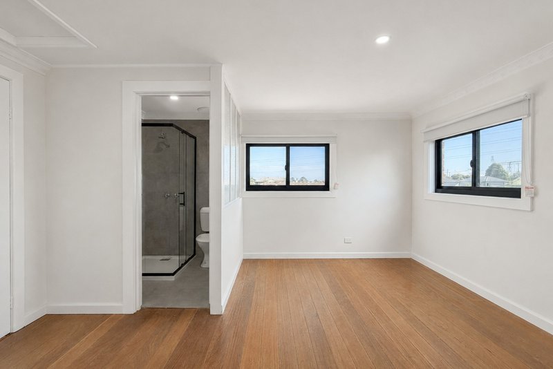 Photo - 1093 High Street, Reservoir VIC 3073 - Image 6