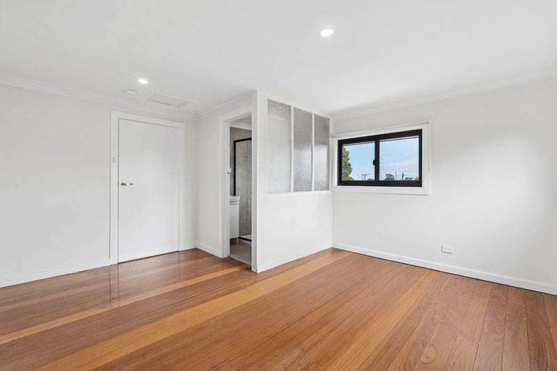 Photo - 1093 High Street, Reservoir VIC 3073 - Image 7