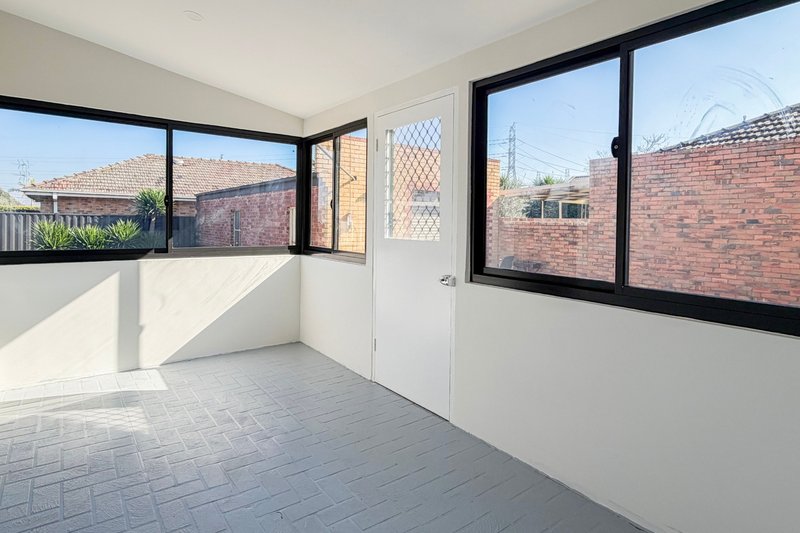 Photo - 1093 High Street, Reservoir VIC 3073 - Image 12