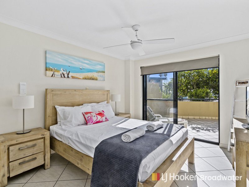 Photo - 109/392 Marine Parade, Labrador QLD 4215 - Image 9