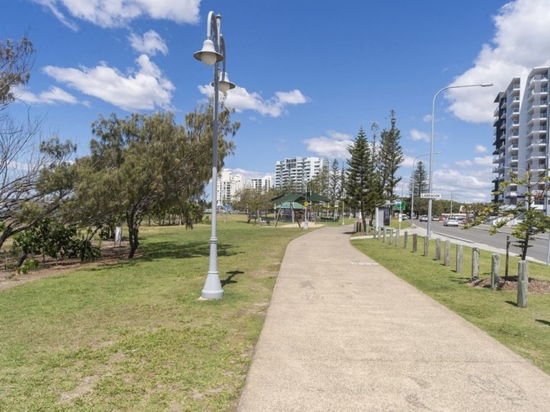 Photo - 109/392 Marine Parade, Labrador QLD 4215 - Image 19