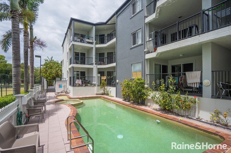 Photo - 109/396 Esplanade , Torquay QLD 4655 - Image 1