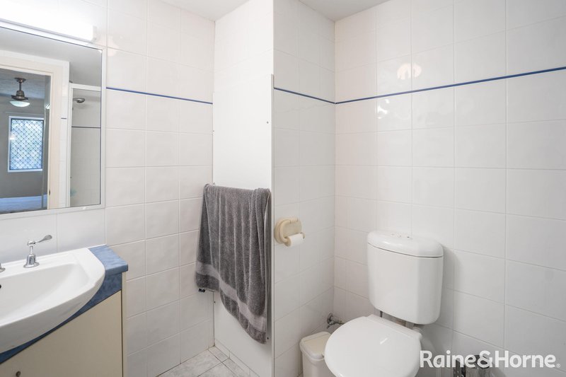 Photo - 109/396 Esplanade , Torquay QLD 4655 - Image 8