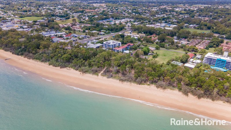 Photo - 109/396 Esplanade , Torquay QLD 4655 - Image 9