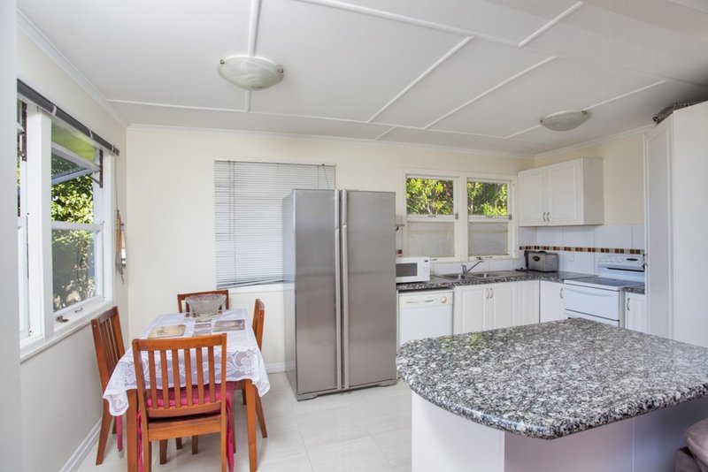 Photo - 1094 Anzac Avenue, Petrie QLD 4502 - Image 3