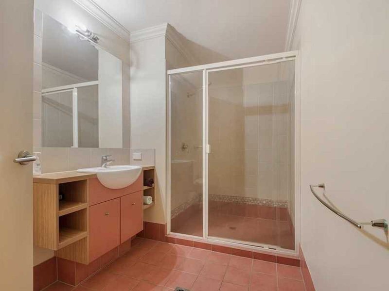 Photo - 109/4 University Dr , Robina QLD 4226 - Image 9