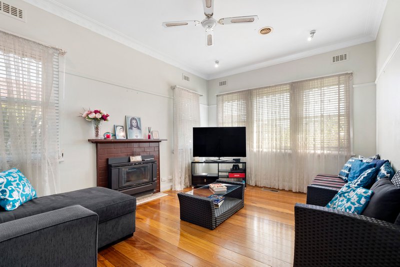 Photo - 1096 North Road, Bentleigh East VIC 3165 - Image 2