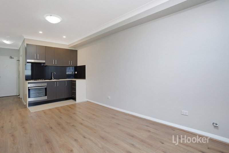 109/8B Myrtle Street, Prospect NSW 2148