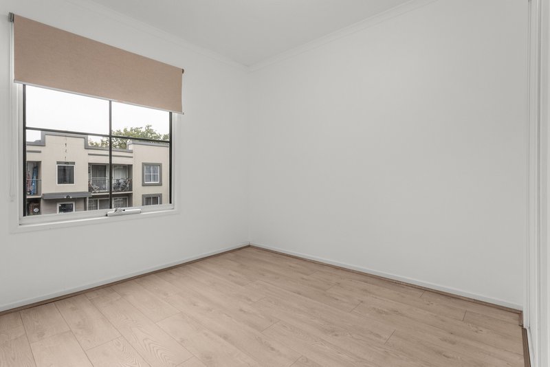 Photo - 10/997 Dandenong Road, Malvern East VIC 3145 - Image 3