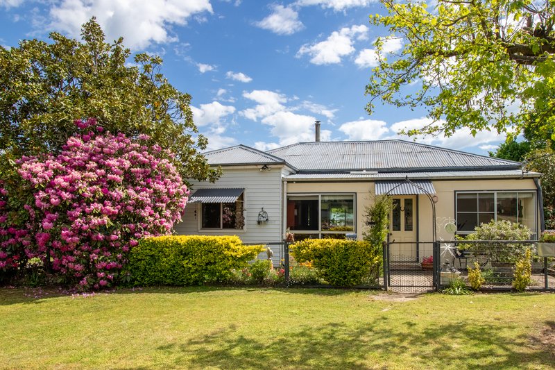 109E Fitzroy Street, Walcha NSW 2354