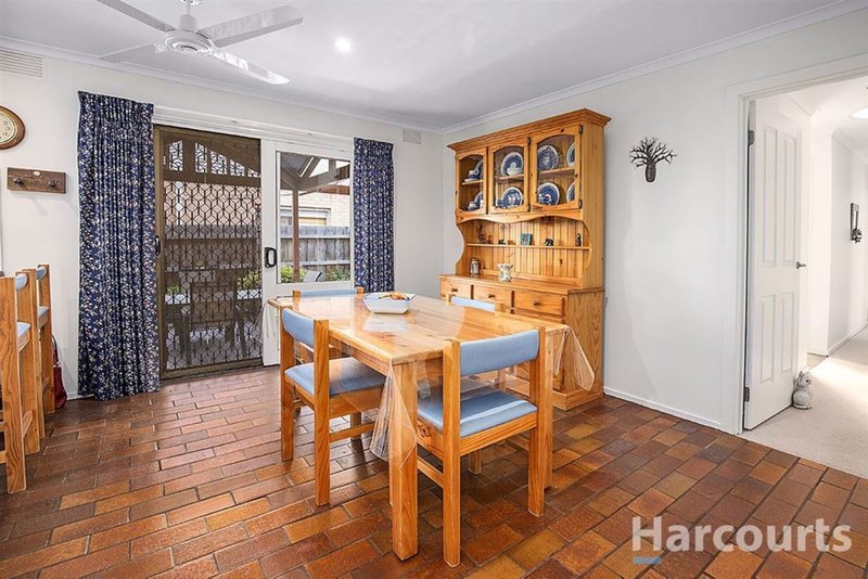 Photo - 10A Anne Road, Knoxfield VIC 3180 - Image 6