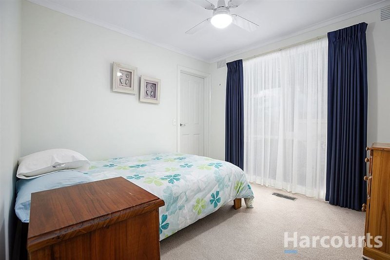 Photo - 10A Anne Road, Knoxfield VIC 3180 - Image 12