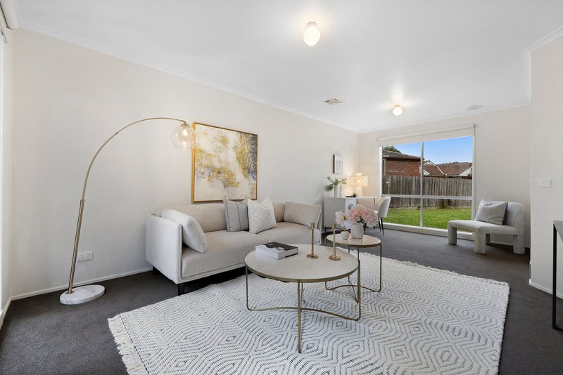 Photo - 10A Baroda Avenue, Glen Waverley VIC 3150 - Image 3