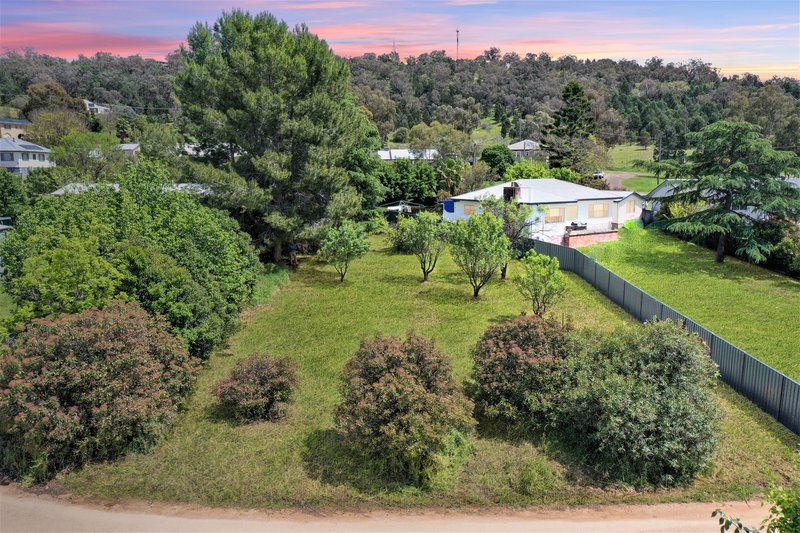 Photo - 10A Breeza Street, Quirindi NSW 2343 - Image 6