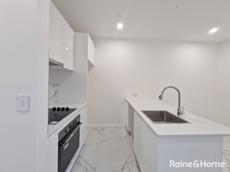 Photo - 10A Claydon Road, Ingleburn NSW 2565 - Image 3
