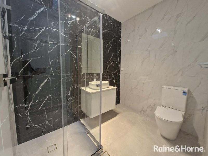 Photo - 10A Claydon Road, Ingleburn NSW 2565 - Image 9