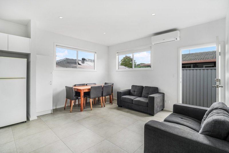 Photo - 10A Desborough Road, Colyton NSW 2760 - Image 2