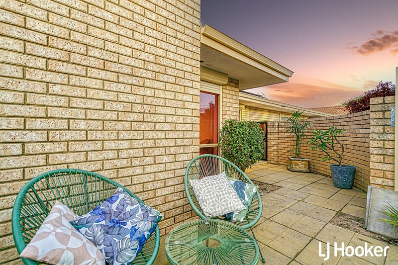 Photo - 10A Jabiru Close, Huntingdale WA 6110 - Image 3