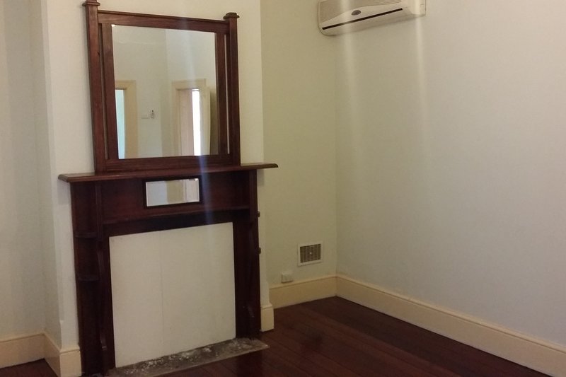 Photo - 10A Kate Street, East Victoria Park WA 6101 - Image 2