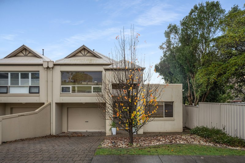 Photo - 10A Lake Terrace West , Mount Gambier SA 5290 - Image 3