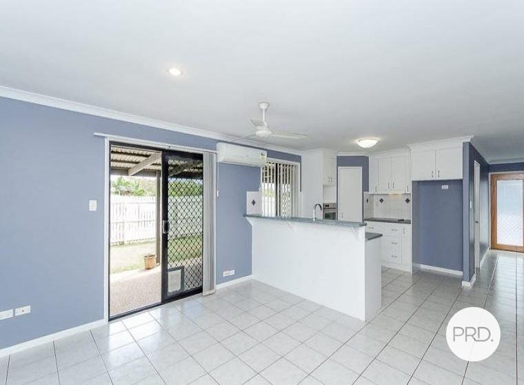 Photo - 10A Linhow Crescent, Clinton QLD 4680 - Image 6