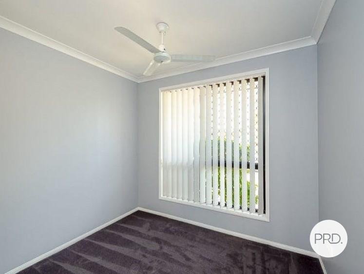 Photo - 10A Linhow Crescent, Clinton QLD 4680 - Image 9