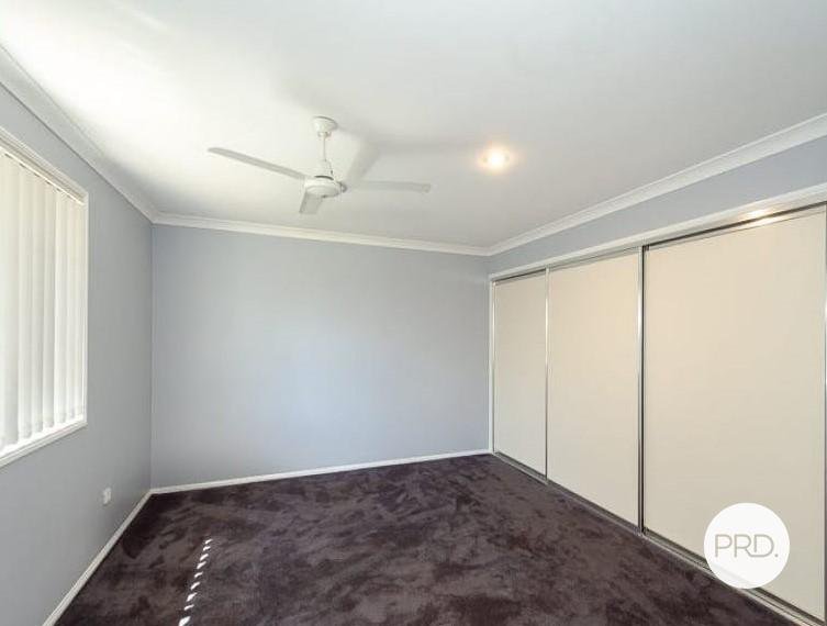 Photo - 10A Linhow Crescent, Clinton QLD 4680 - Image 10