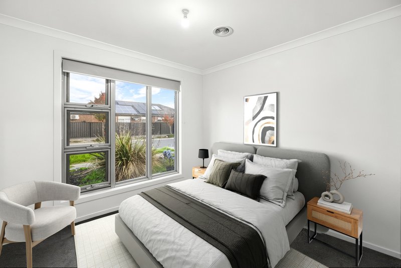 Photo - 10A Mark Drive, Tarneit VIC 3029 - Image 3