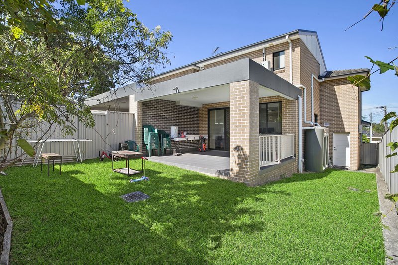 Photo - 10a Martin Crescent, Woodpark NSW 2164 - Image