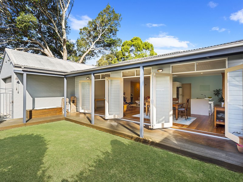 Photo - 10a Mona Vale Rd , Mona Vale NSW 2103 - Image 4