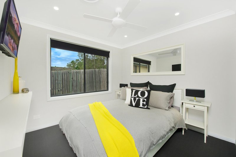 Photo - 10A Myrtle Creek Avenue, Tahmoor NSW 2573 - Image 7