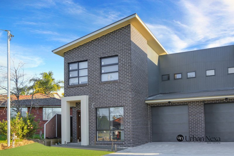 Photo - 10A Narva Place, Seven Hills NSW 2147 - Image 1