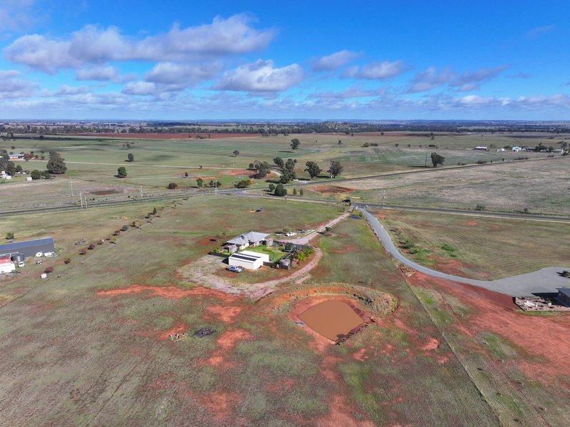 Photo - 10A No Mistake Lane, Parkes NSW 2870 - Image 1