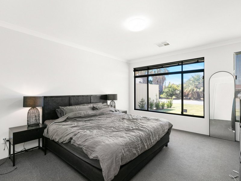 Photo - 10A Plover Place, Ballajura WA 6066 - Image 4