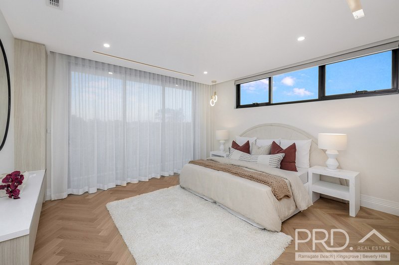 Photo - 10A Rickard Street, Rodd Point NSW 2046 - Image 13