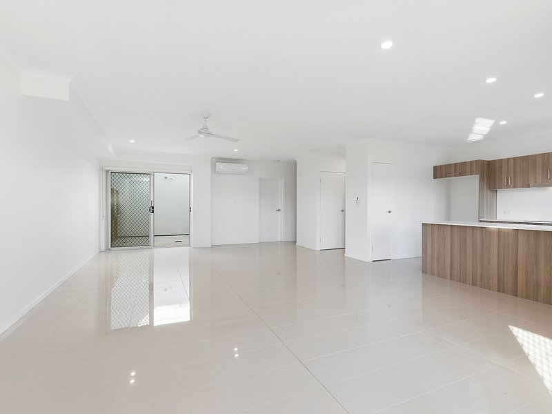 Photo - 10a/2a Regatta Boulevard, Wurtulla QLD 4575 - Image 4